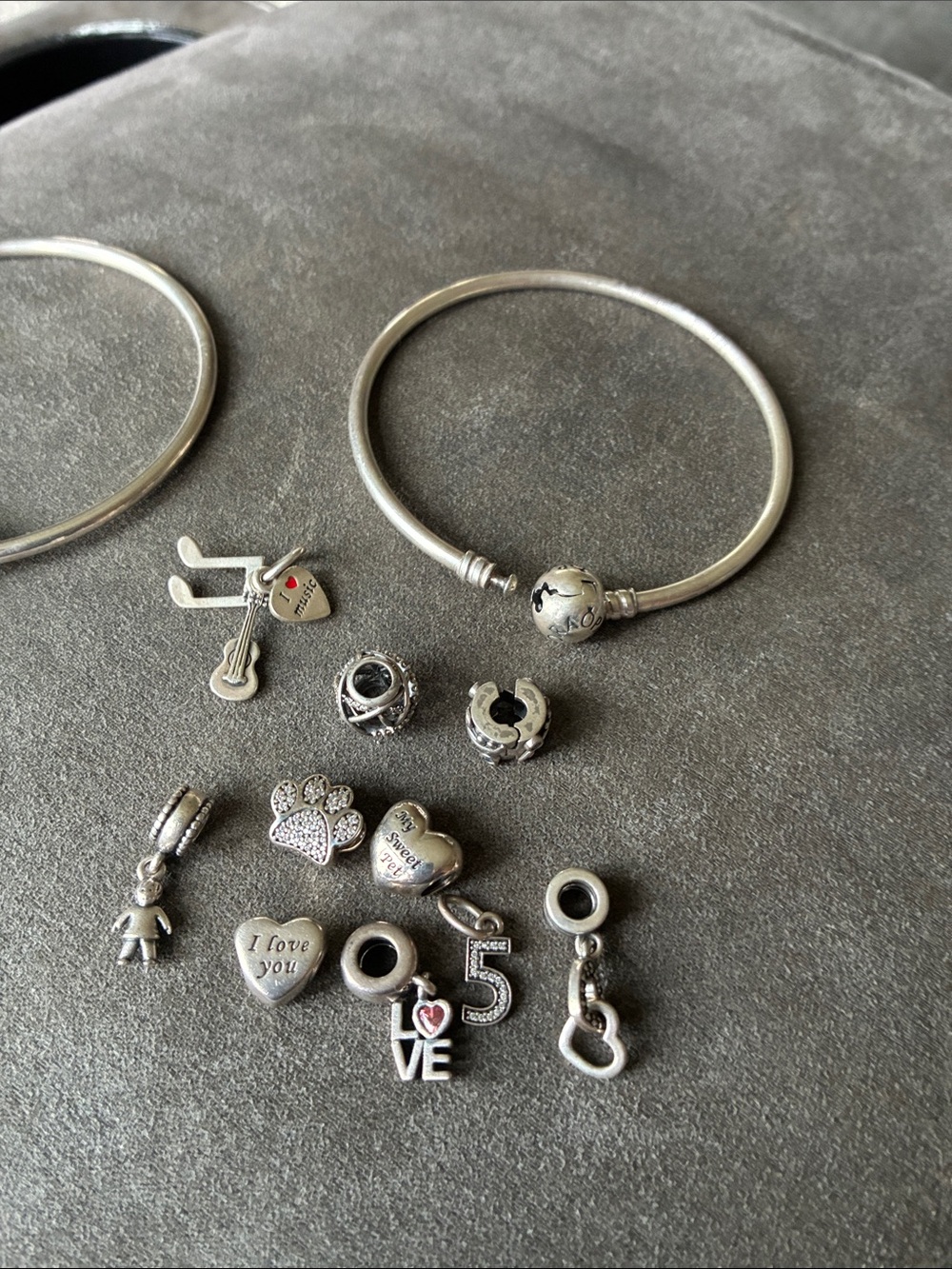 Pandora Sterling Silver Charm Bracelet Set with Assorted Charms - Picture 4 of 5